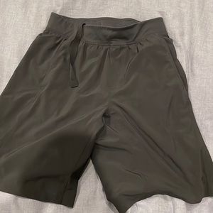 Lululemon The Short 11 Inch Size Medium